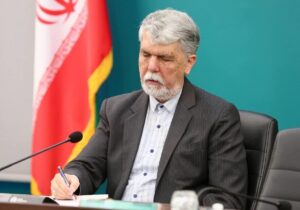 جشنواره تئاتر فجر سهمی مهم در ساختن جامعه‌ای همدل و خلاق دارد