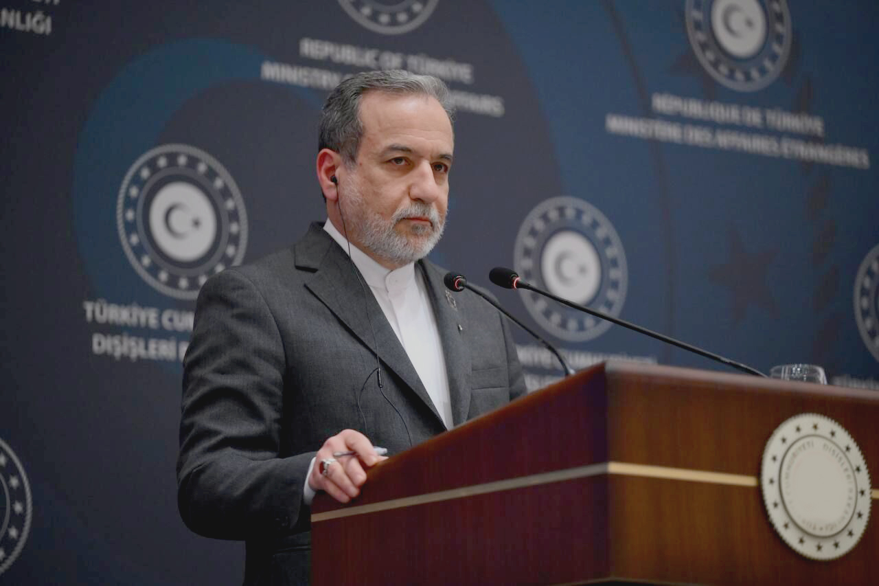 ایران آماده ورود به مذاکرات هسته‌ای از موضع برابر، براساس منافع و احترام متقابل است