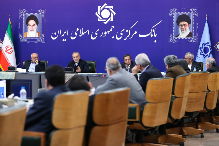 هیچ کمبودی در تامین و توزیع کالا نباید احساس شود