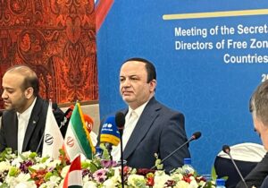 افزایش تعاملات تجاری با کشورهای همسایه از جمله اولویت‌های دولت چهاردهم است