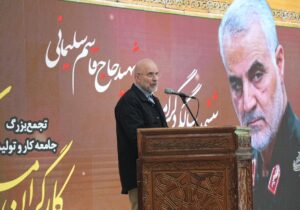 ارز ترجیحی در حوزه معیشت و سلامت مردم به قوت خود باقی است و افزایش خواهد یافت