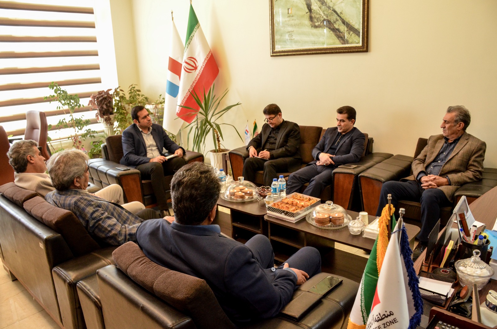 کاهش فاصله تصمیم‌ها با واقعیت بازار، اولویت ماست