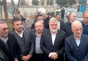 بازدید وزیر کشور از نیروگاه‌های خورشیدی و پروژه‌های عمرانی شهرستان ری