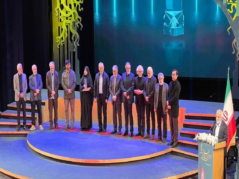 معرفی برگزیدگان جشنواره فیلم فجر ۴۴/ سیمرغ‌ها به پرواز درآمدند