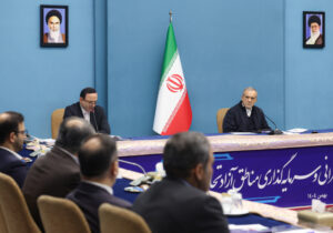 لزوم تدوین برنامه‌های راهبردی و آینده‌نگرانه برای توسعه مناطق آزاد