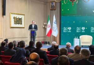 بزرگ ترین چالش اکنون ما چالش ایستادگی است