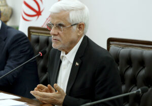 برای من ارزش پرخاش یک دانشجو بیشتر از تکریم افراد است