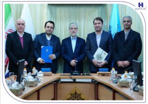 سیمایی صراف: امروز علم و فناوری یک ابزار ضروری برای امنیت کشور است / سیفی: یکی از افتخارات بانک صادرات ایران، خدمت به دانشگاه و عرصه علم است