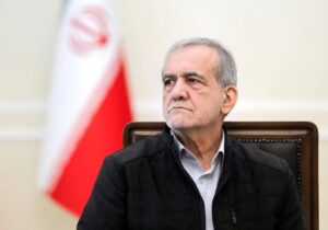 دشمن بدون توجه به موازین بین المللی جنایت می کند/ عذرخواهی از کشورهای همسایه