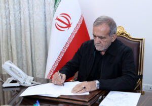 شهید لاریجانی نمونه برجسته‌ای از تربیت شدگان مکتب امام خمینی و امام شهید خامنه‌ای  بود