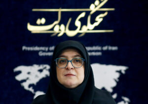آرزوی «تغییر رژیم» را به «تغییر رژیم حاکمیت ایران بر تنگه هرمز» تبدیل کردیم