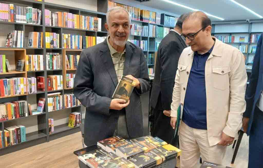 کتابفروشی علمیوفرهنگی در راسته انقلاب بازگشایی شد