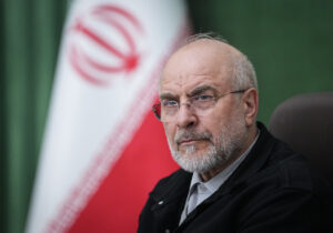 باز یا بسته بودن تنگه هرمز و مقررات آن را میدان مشخص می‌کند نه شبکه‌های اجتماعی