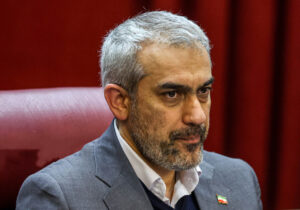 میزان ارز دولتی دریافتی افراد و شرکت‌ ها احصا می شود