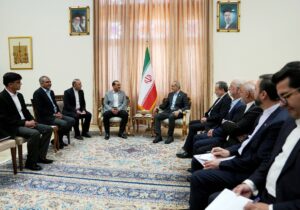 عاصم منیر با پزشکیان دیدار کرد