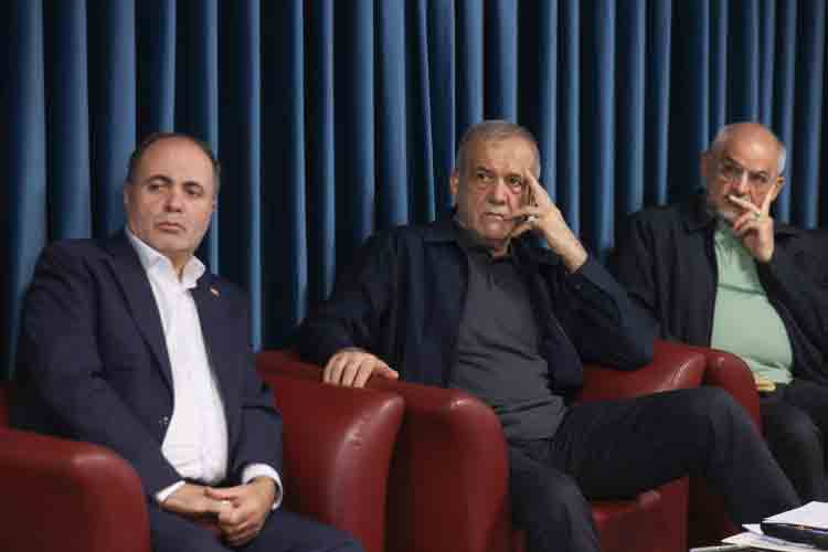 لزوم بازنگری مستمر در رویه‌ها و مقررات با هدف تسهیل تجارت خارجی