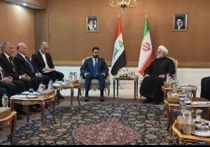 ملت ایران تسلیم‌ناپذیر است