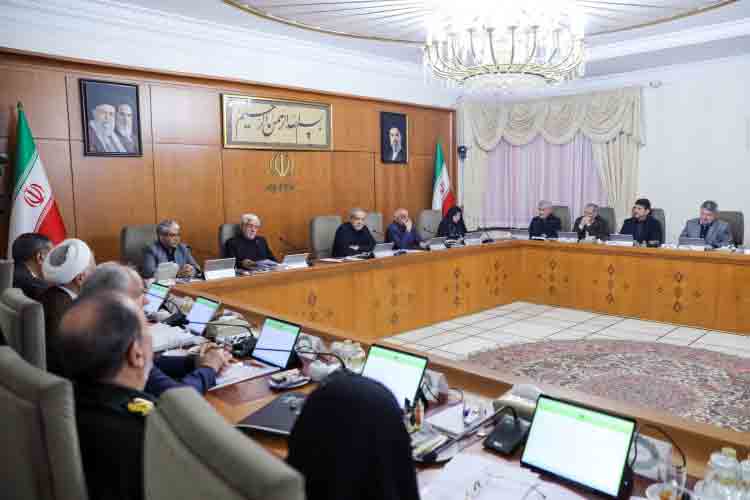 ملت ایران مسیر عزت و استقلال را با قدرت ادامه خواهد داد