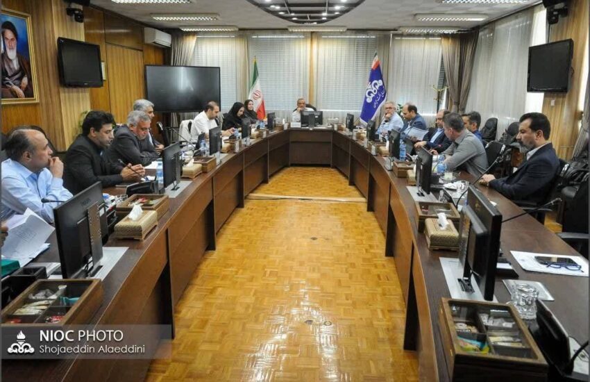 رامین حاتمی، مدیرعامل مناطق نفت‌خیز جنوب، مدیر نمونه شرکت ملی نفت ایران شد – جمهور نیوز