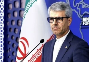 بقائی: جنگ اقتصادی آمریکا، اعلان جنگ به همه دولت‌ها