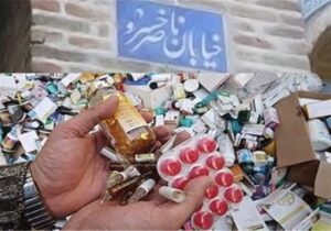 برخورد با چند دلال خُرد، مشکل بازار غیررسمی دارو را حل نمی‌کند
