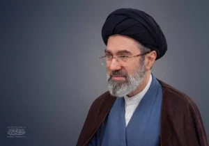 رهبر انقلاب: اختلاف‌افکنی میان مسلمانان، خدمت به دشمن است/ دشمن به دنبال پاره‌پاره کردن امت اسلام با بهانه‌های قومی و فرهنگی