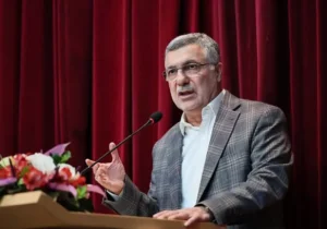 ظفرقندی: ادعای تحریم نبودن دارو و تجهیزات پزشکی یک دروغ بزرگ است