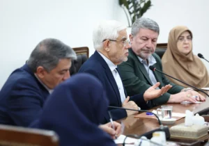 در بیان عملکرد دولت بی‌انصافی می‌شود