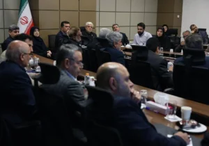 عارف: دشمن از توطئه دست برنمی‌دارد