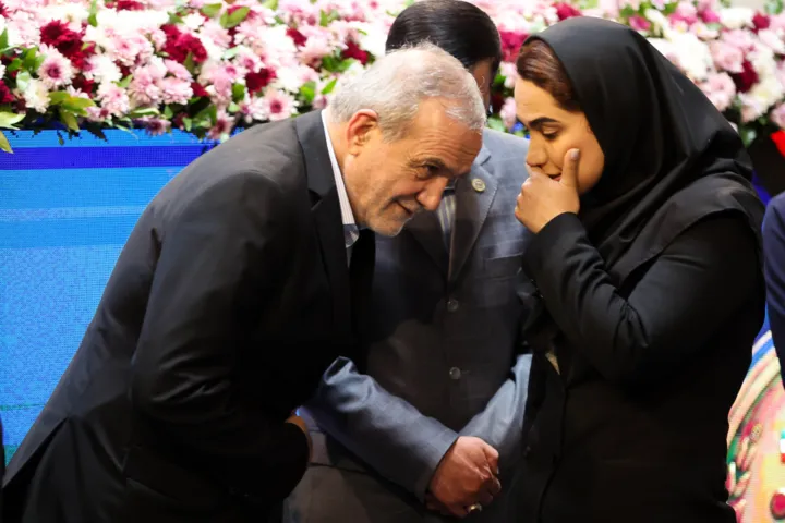 وفاق در دولت پزشکیان تلاشی برای تبدیل اختلاف به گفت‌وگو و بحران به فرصت است